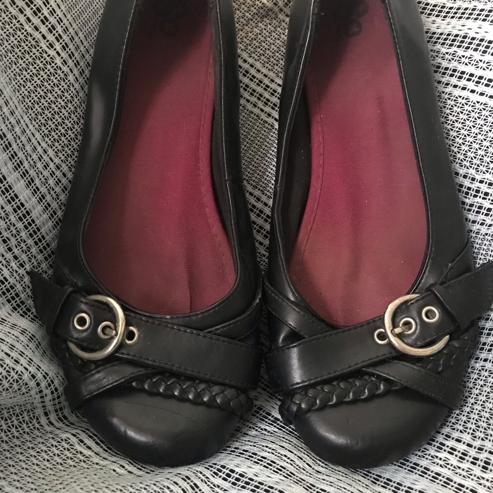 Embellished flats - Picture 2 of 3